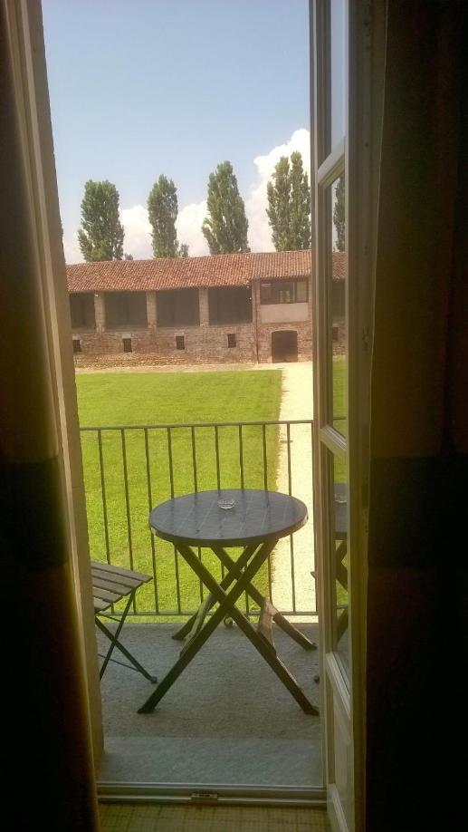 Hotel Antico Podere Propano ซาลุซโซ ภายนอก รูปภาพ