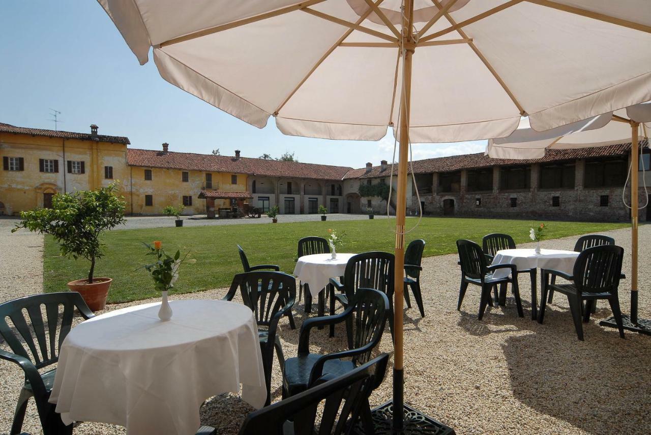 Hotel Antico Podere Propano ซาลุซโซ ภายนอก รูปภาพ